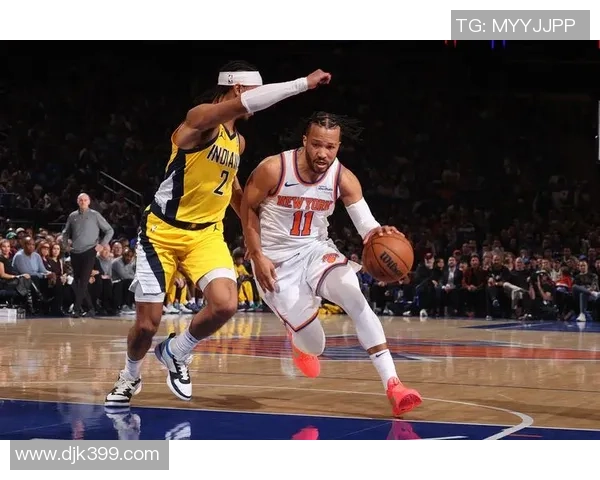 火箭队与尼克斯在2017年元旦的激烈对决回顾与精彩瞬间分析